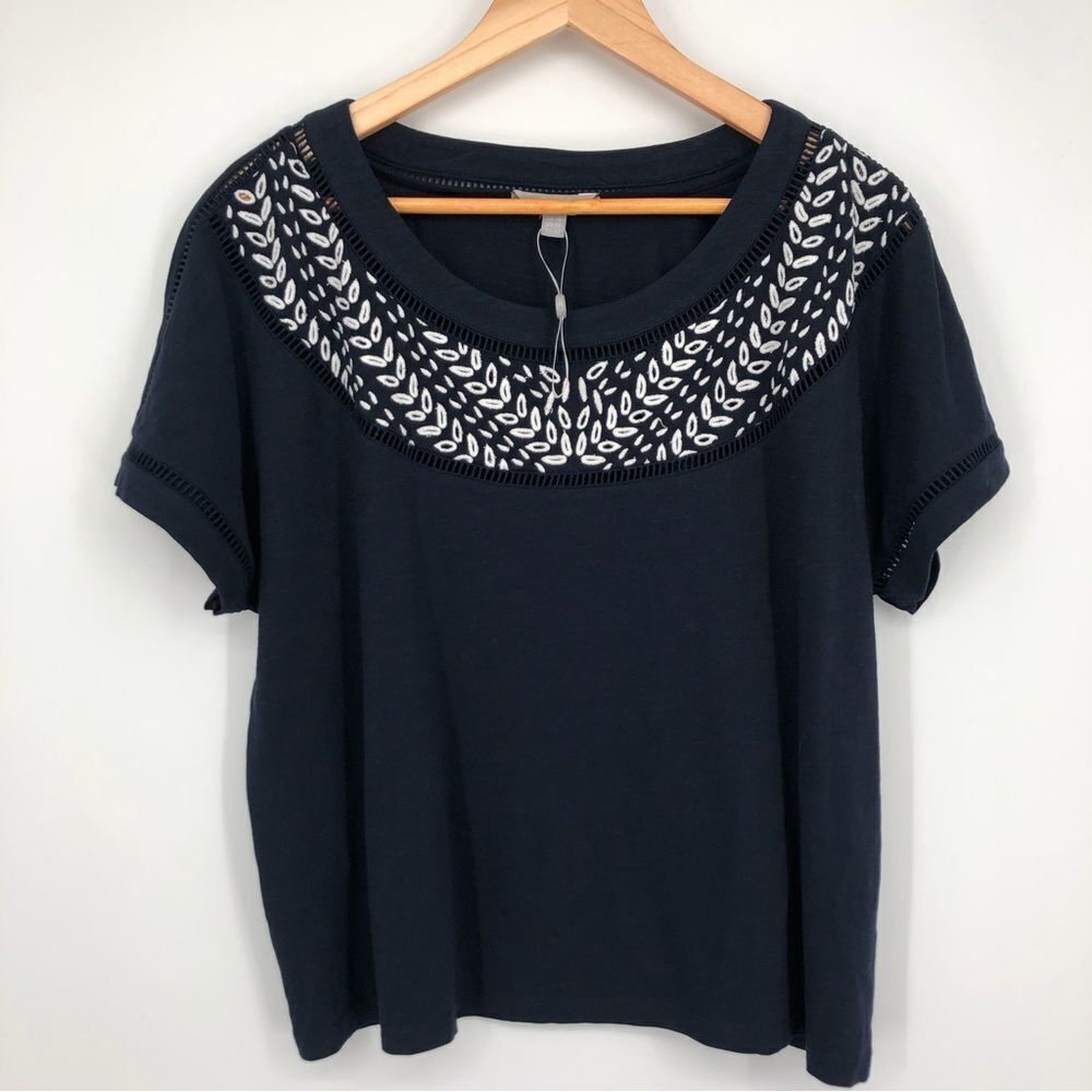 Pure Collection Tee Womens 12 Navy Blue Short Sleeve Embroidered Leaf‎ Cutout